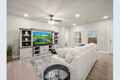 5338 Howard St Street, San Antonio, TX 78212 - Photo 5