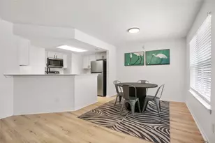 923 E 41st St, Austin, TX 78751 - Photo 13