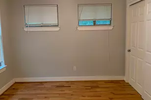 3207 Hampton Rd, Austin, TX 78705 - Photo 7