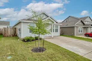 23412 Tiny Moons Wy, Elgin, TX 78621 - Photo 3