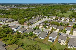 208 Callahan Ln, Leander, TX 78641 - Photo 31