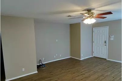 736 Blair Avenue, Bastrop, TX 78602 - Photo 3