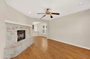 12711 Rampart St, Austin, TX 78727 - Photo 9