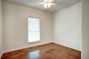 1335 Lovers Ln, Bastrop, TX 78602 - Photo 27