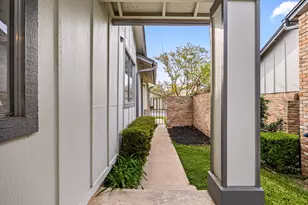 9445 Singing Quail Dr, Austin, TX 78758 - Photo 5