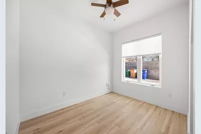 106 W Croslin Street #1, Austin, TX 78752 - Photo 15