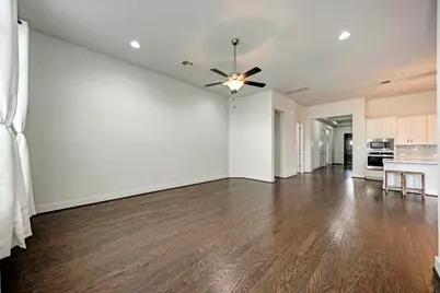 1104 Almeria Bend, Leander, TX 78641 - Photo 5