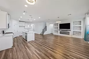 315 Doodle Ln, Hutto, TX 78634 - Photo 3