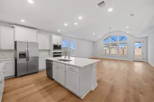 328 Royal Fern Rd, Hutto, TX 78634 - Photo 11