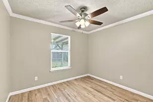 106 Hague St, Hutto, TX 78634 - Photo 13