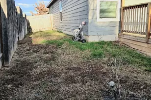 504 Gabriels Bluff Dr, Georgetown, TX 78626 - Photo 23