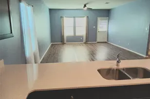 504 Gabriels Bluff Dr, Georgetown, TX 78626 - Photo 7