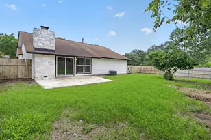 4600 Cedargrove Dr, Austin, TX 78744 - Photo 3