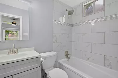 4600 Cedargrove Drive, Austin, TX 78744 - Photo 11