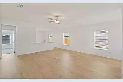 14504 Wahlbergs Way, Elgin, TX 78621 - Photo 5