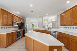 102 Paragon Ct, Lakeway, TX 78734 - Photo 7