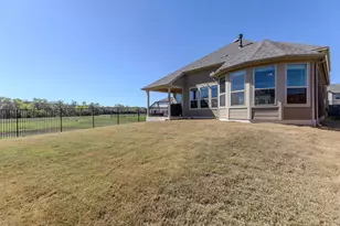 317 Canyoncrest Wy, Liberty Hill, TX 78642 - Photo 21