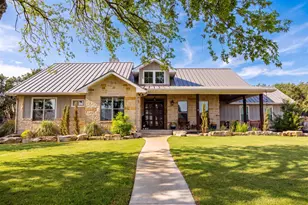 522 S San Juan, Kerrville, TX 78028 - Photo 3