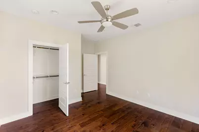 4907 Mendoza Drive, Austin, TX 78721 - Photo 29