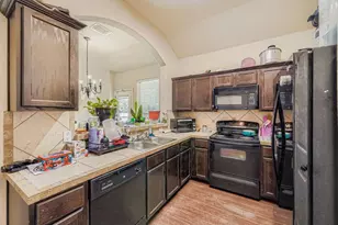 3000 Whisper Oaks Ln, Georgetown, TX 78628 - Photo 9