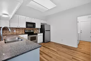 5701 Scout Bluff, Austin, TX 78731 - Photo 7
