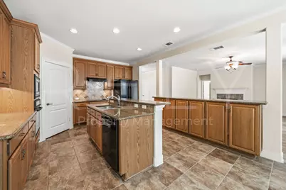 808 Armstrong Drive, Georgetown, TX 78633 - Photo 9