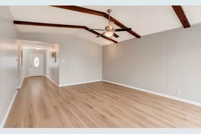 9407 Quail Meadow Drive #B, Austin, TX 78758 - Photo 19