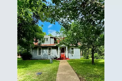 423 S Main Street, Lockhart, TX 78644 - Photo 1