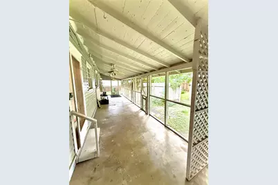 423 S Main Street, Lockhart, TX 78644 - Photo 23