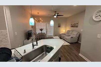 2320 Gracy Farms Lane #911, Austin, TX 78758 - Photo 3