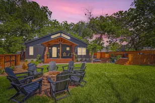 852 N Houston Ave, New Braunfels, TX 78130 - Photo 3