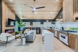 852 N Houston Ave, New Braunfels, TX 78130 - Photo 13