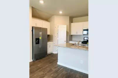 641 Golden Grove Parkway, San Marcos, TX 78666 - Photo 3