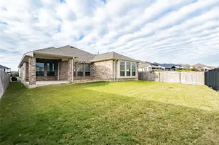 337 Alicante Ln, Liberty Hill, TX 78642 - Photo 25