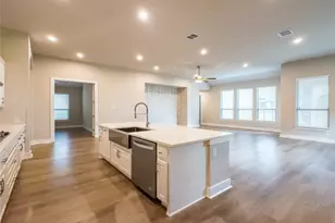 337 Alicante Ln, Liberty Hill, TX 78642 - Photo 7