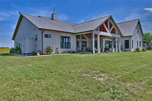 2165 Co Rd 250, Weimar, TX 78962 - Photo 33