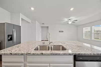 413 Windy Reed Road, Hutto, TX 78634 - Photo 11