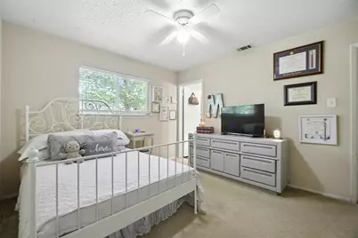 1400 Meadows Drive, Round Rock, TX 78681 - Photo 21