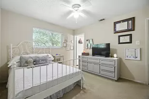 1400 Meadows Dr, Round Rock, TX 78681 - Photo 21