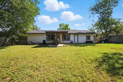 1400 Meadows Drive, Round Rock, TX 78681 - Photo 31