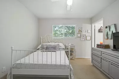 1400 Meadows Drive, Round Rock, TX 78681 - Photo 23