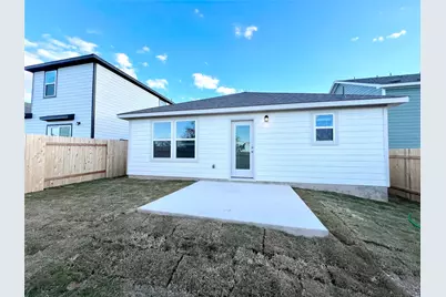 325 Alcatraz Loop, Jarrell, TX 76537 - Photo 15