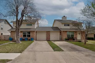 703 Valley View Dr, Pflugerville, TX 78660 - Photo 1