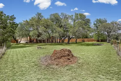 10409 Little Creek Circle, Dripping Springs, TX 78620 - Photo 35