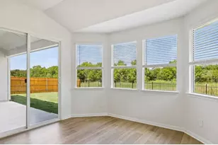 224 Divisadero Dr, Hutto, TX 78634 - Photo 5