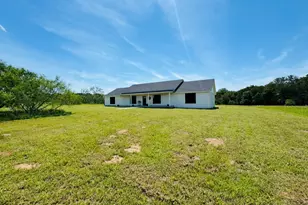 1300 Private Rd 7037, Lexington, TX 78947 - Photo 37