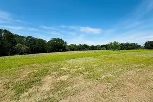 1300 Private Rd 7037, Lexington, TX 78947 - Photo 35