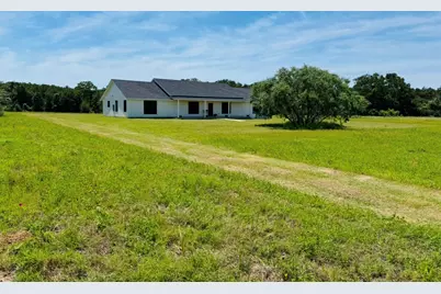 1300 Private Road 7037, Lexington, TX 78947 - Photo 3