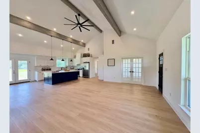 1300 Private Road 7037, Lexington, TX 78947 - Photo 11