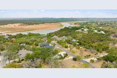 318 Coventry Road, Spicewood, TX 78669 - Photo 33